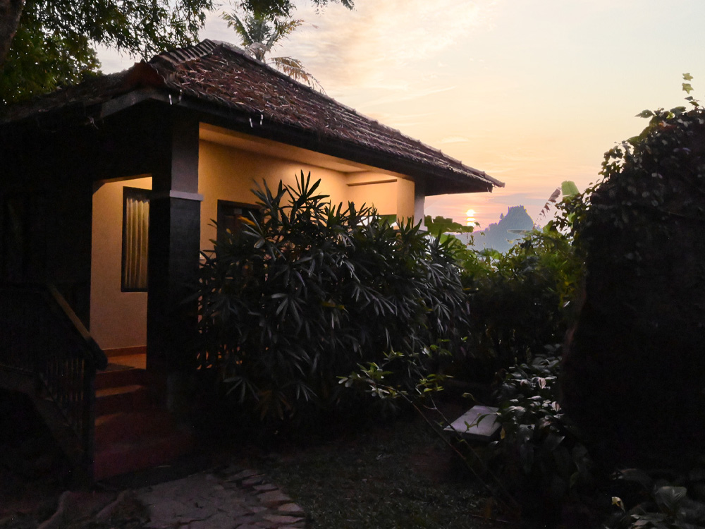 avara room